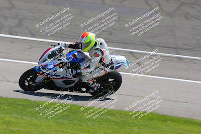 media/Apr-23-2022-Fastrack Riders (Sat) [[cb2d6ae73d]]/LEVEL 3/1115AM TURN 3 AND 4/